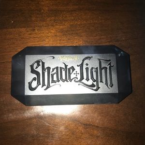 Kat Von D Shade + Light Eye Contour Quads Sage